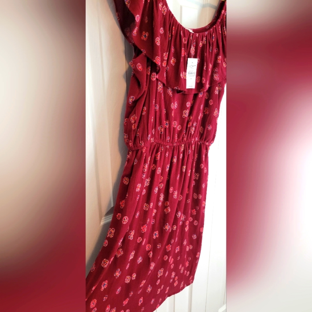 Loft Outlet sundress in merlot print Size M P2P 19" X 33" Long NWT - Picture 3 of 6